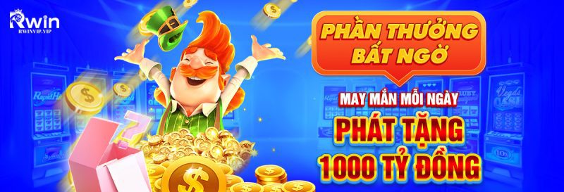 VIP members receive high cashback and a 100% first deposit bonus.